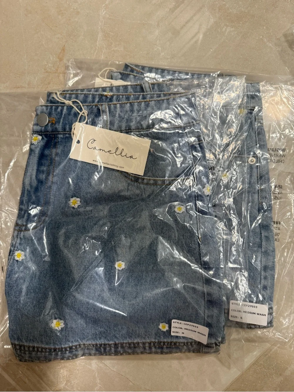 Daisy Embroidered Denim Shorts - Camellia Boutique